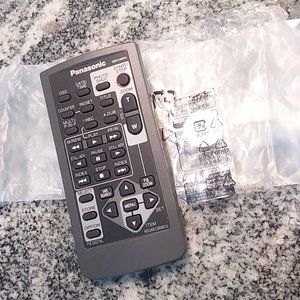 Panasonic N2QAEC000013 Video Camera Remote Control PV-GS400 PV-GS200 + Battery